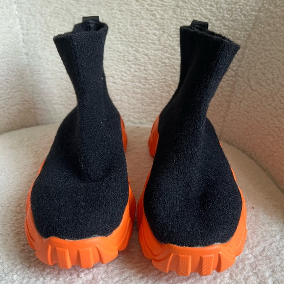 SHEIN Hightop Black and Orange Sneakers | 39 - Picture 2 of 6